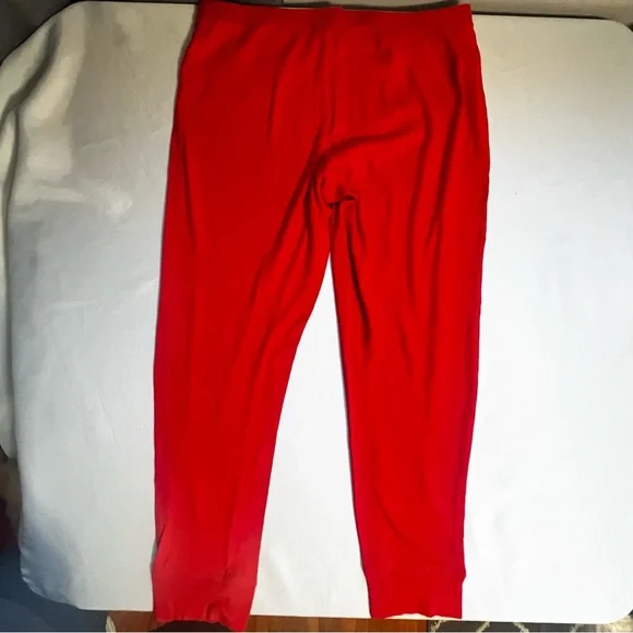 Women’s Christmas Nightwear Themed Pajamas in Red/White Sz LG - Picture 6 of 9